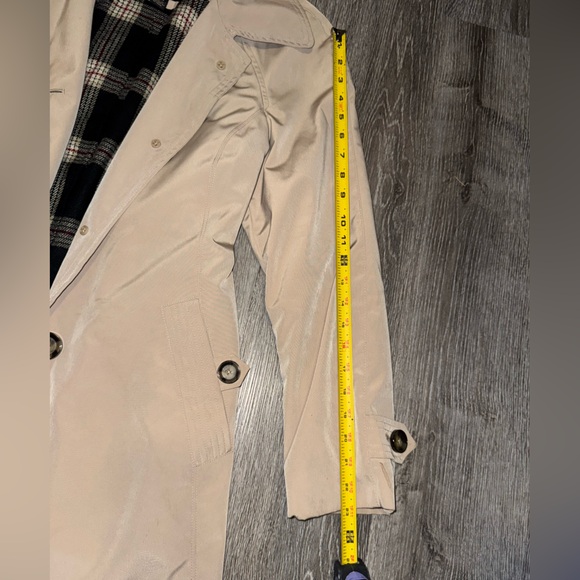 London Fog Spring/Fall Trench Style Raincoat Size Adult Medium - Picture 13 of 15